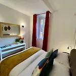 Gasthof Charming Navona Rom