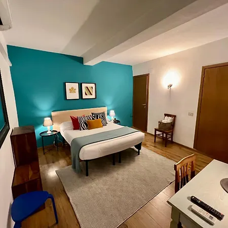 Charming Navona Pensión 3*